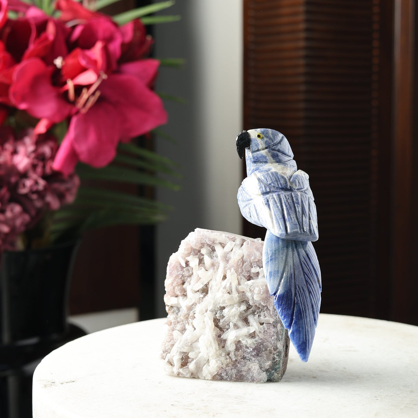 Sodalune Sodalite Gemstone Bird – Amethyst Base Crystal Parrot Home Décor, Clarity & Focus Symbol (6 Inch, 690 g)
